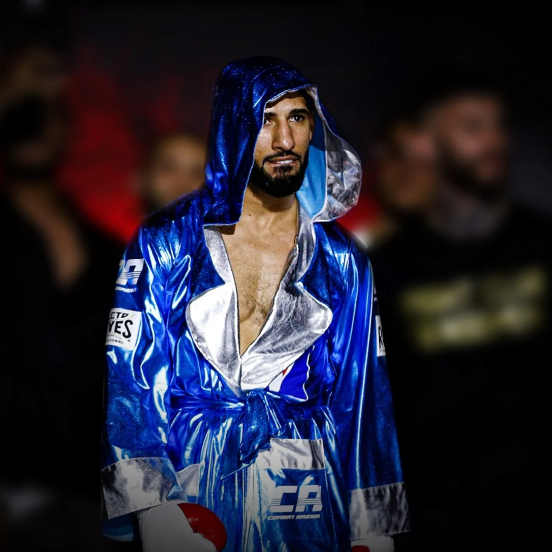 Bata para boxeo Cleto Reyes con capucha Edición Metálica  - Image 5