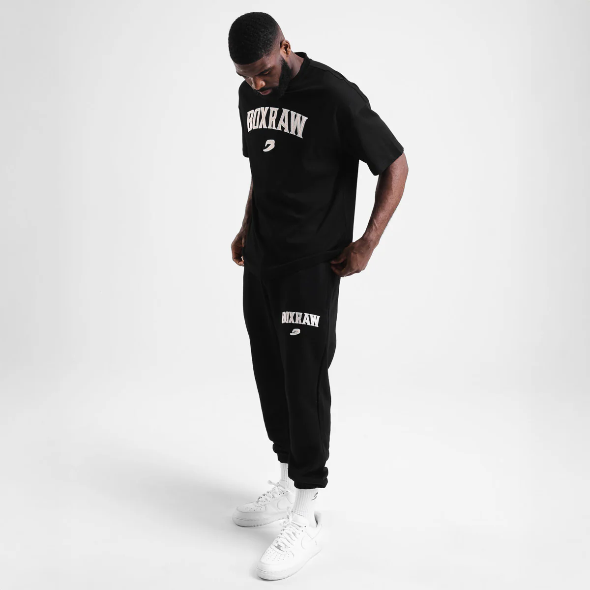 Camiseta Boxraw East Street Oversize Negro  - Image 6