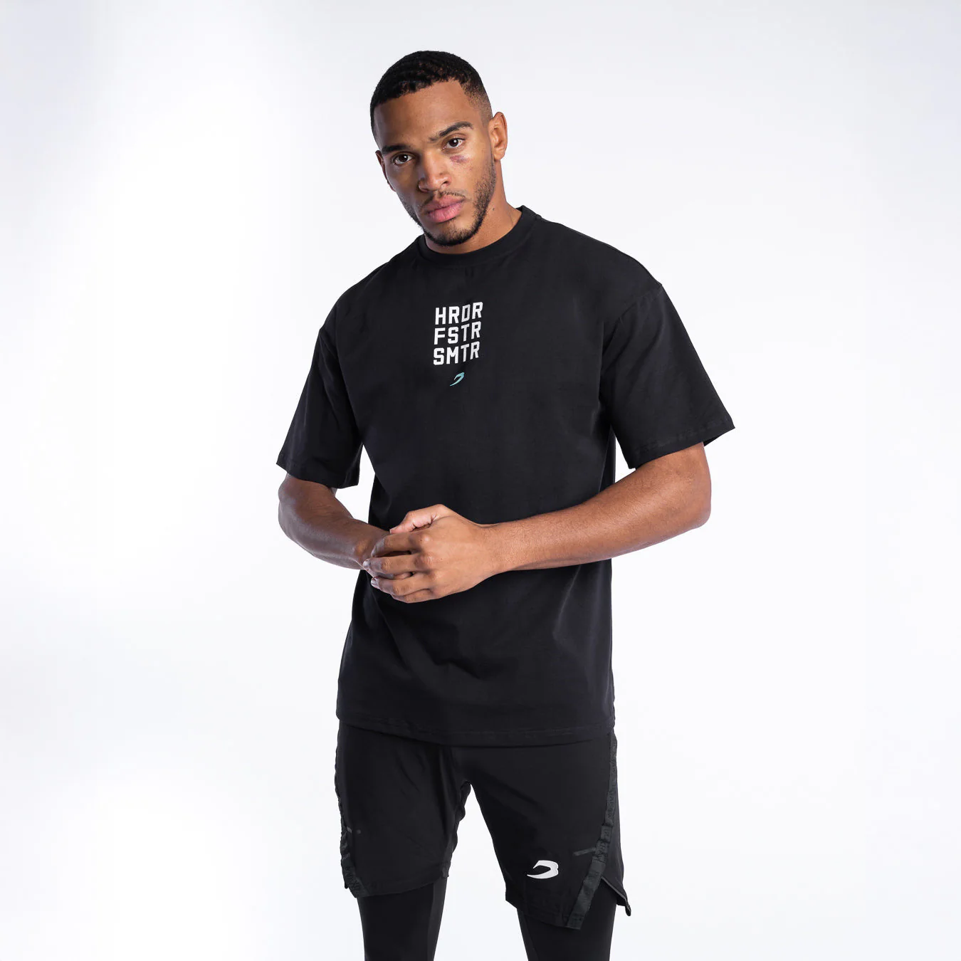 Camiseta Boxraw HRDR FSTR SMTR Oversize Negro  - Image 3