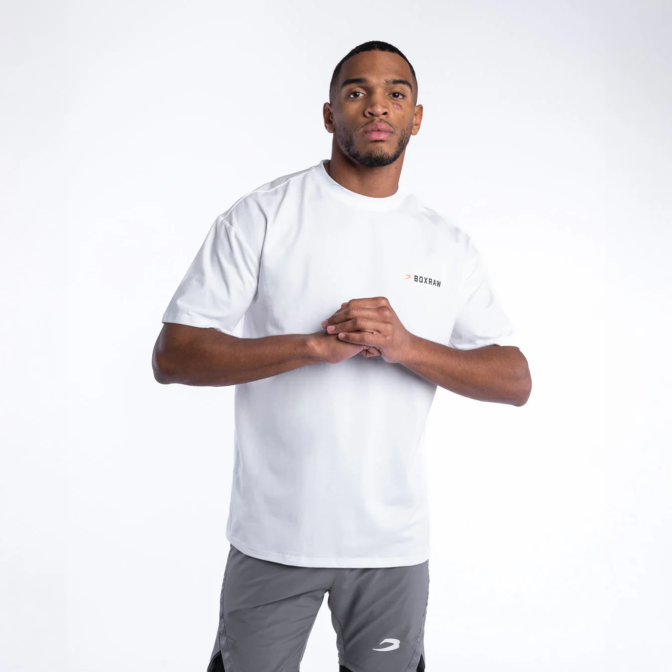 Camiseta Boxraw We Don't Play Boxing Oversize Blanco  - Image 4
