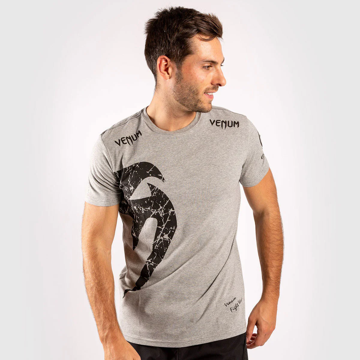 Camiseta en Algodón Venum Giant Gris-Negro  - Image 4