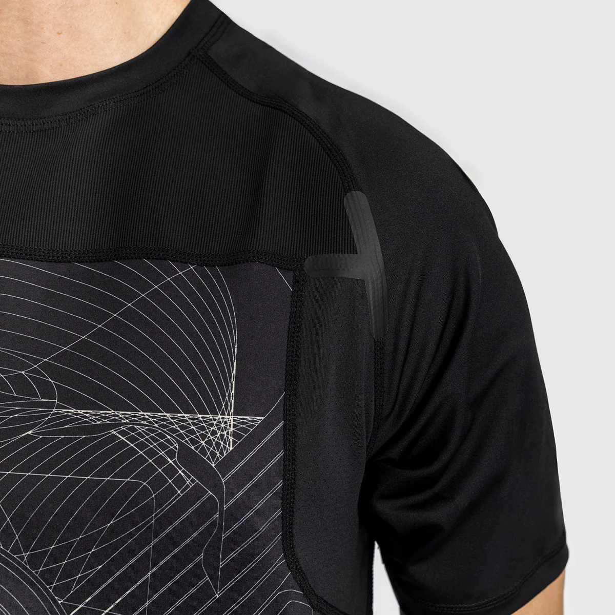 Camiseta Venum Air Dry Tech Negro  - Image 6