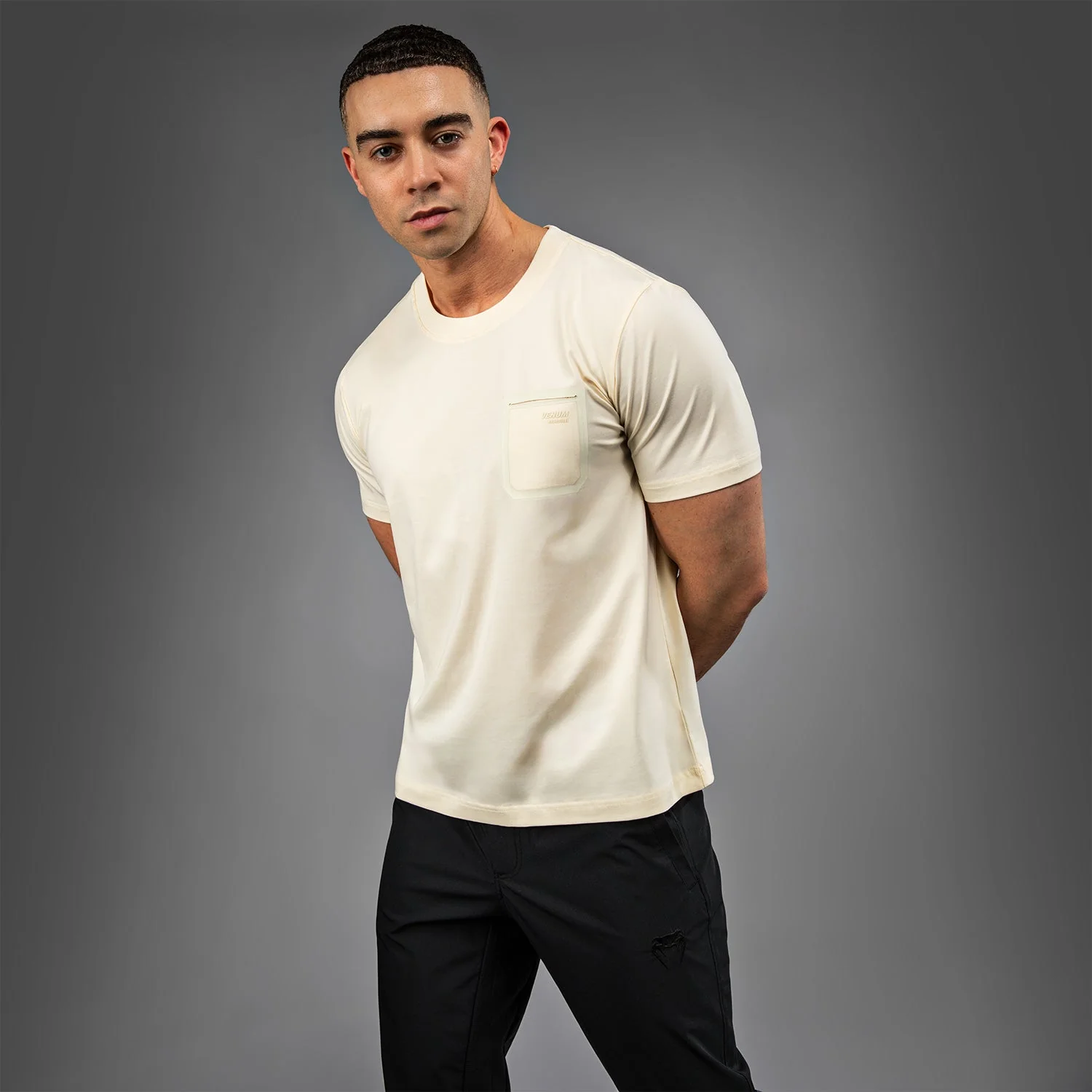 Camiseta Venum Fly Beige - Image 2