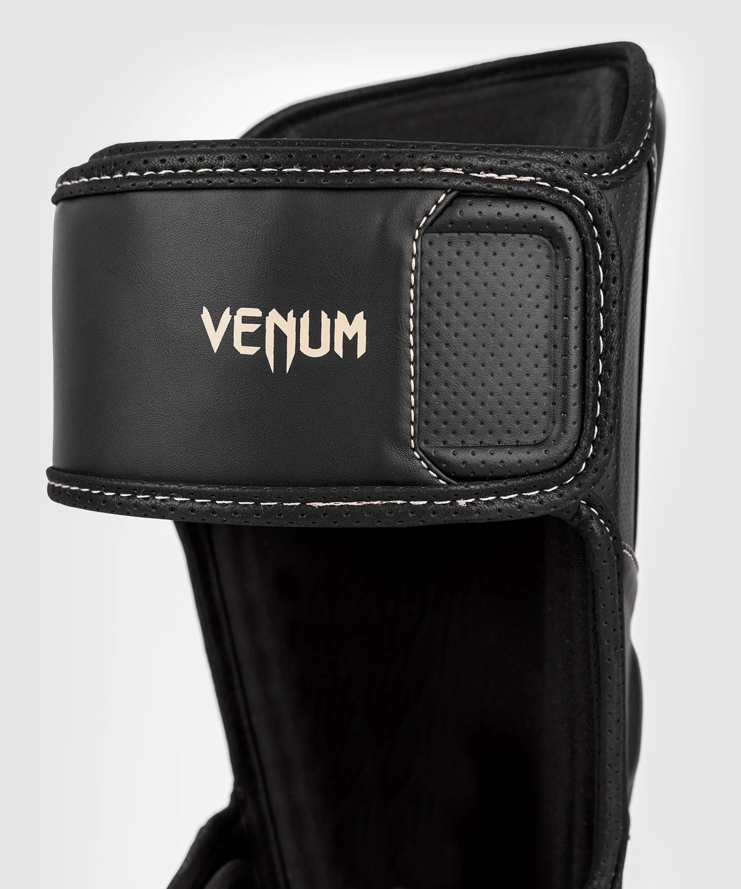 Espinilleras Venum Impact Evo - Image 5