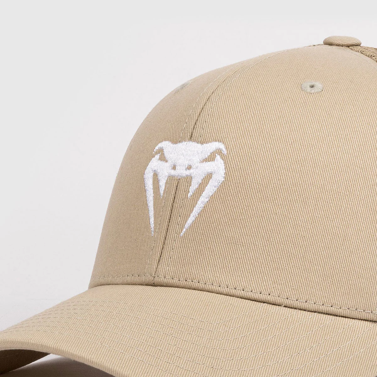 Gorra Venum Trucker Beige - Image 5