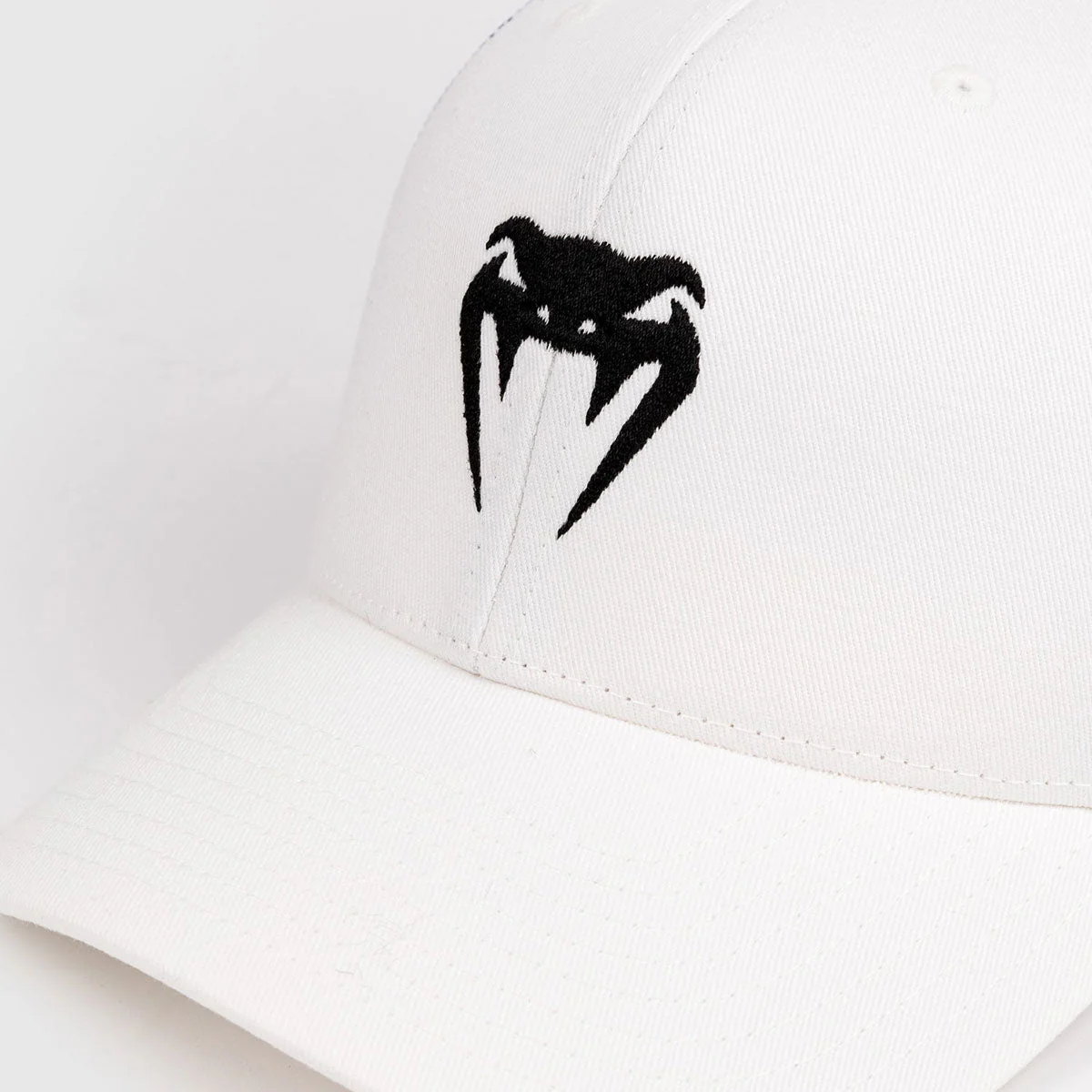 Gorra Venum Trucker Blanco - Image 6