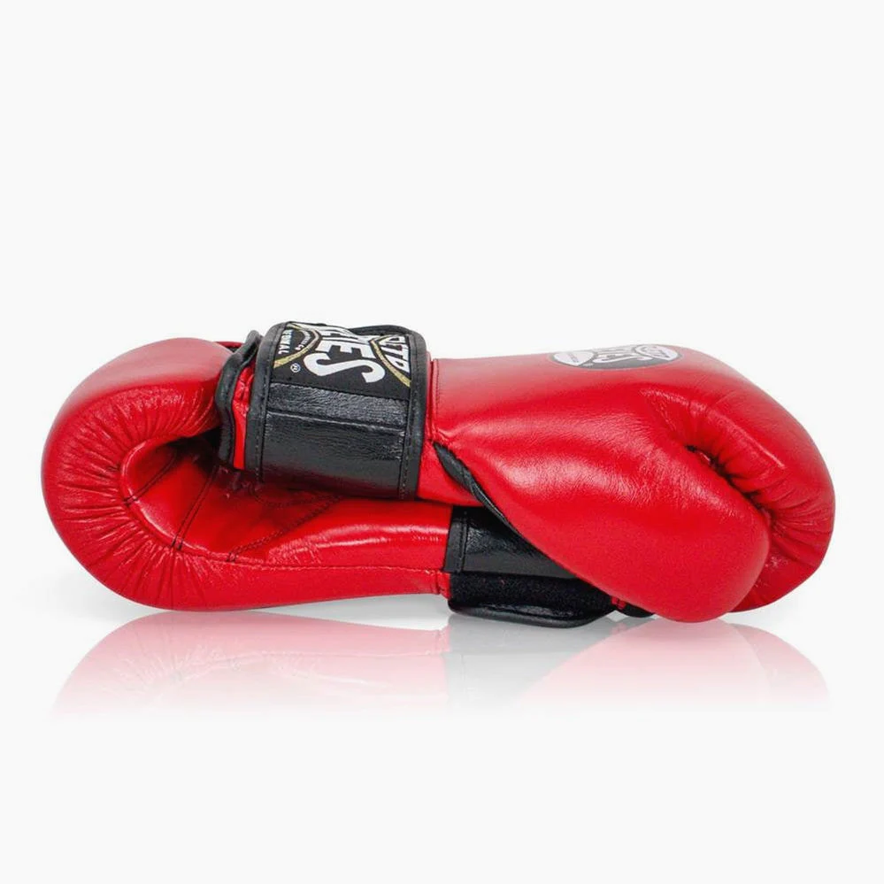 Guantes de boxeo Cleto Reyes Relleno extra CE8 Rojo-negro  - Image 3