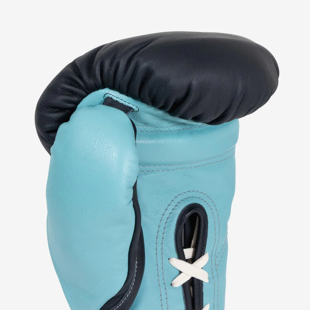 Guantes de boxeo Di Nardo con Cordones 14 Oz Negro-agua  - Image 7