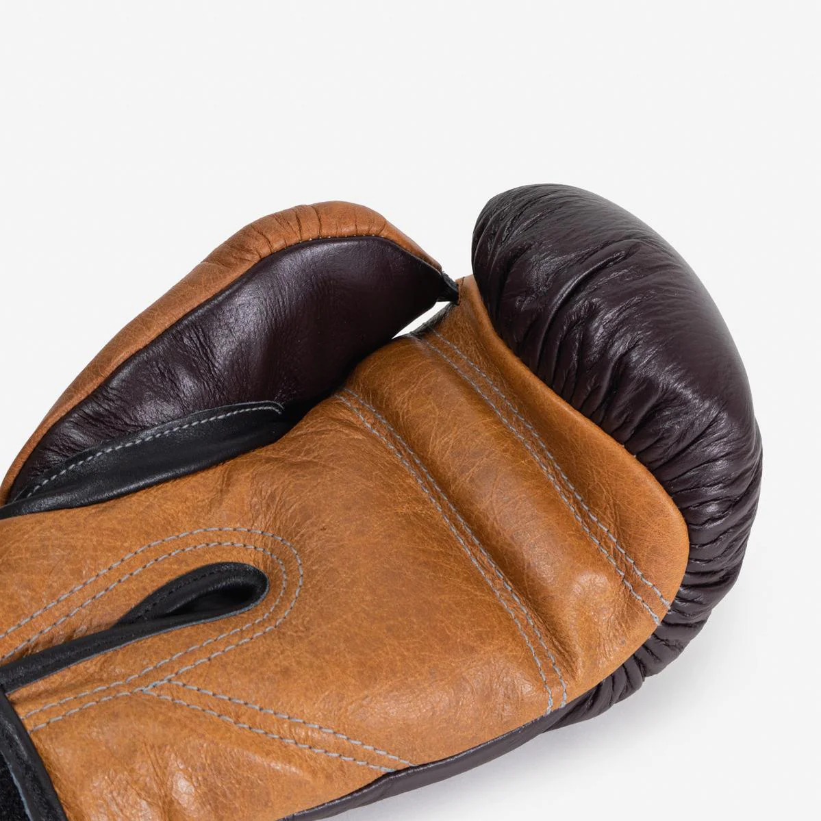 Guantes de boxeo Di Nardo con Velcro 12 Oz Borgoña-coñac-vintage  - Image 9
