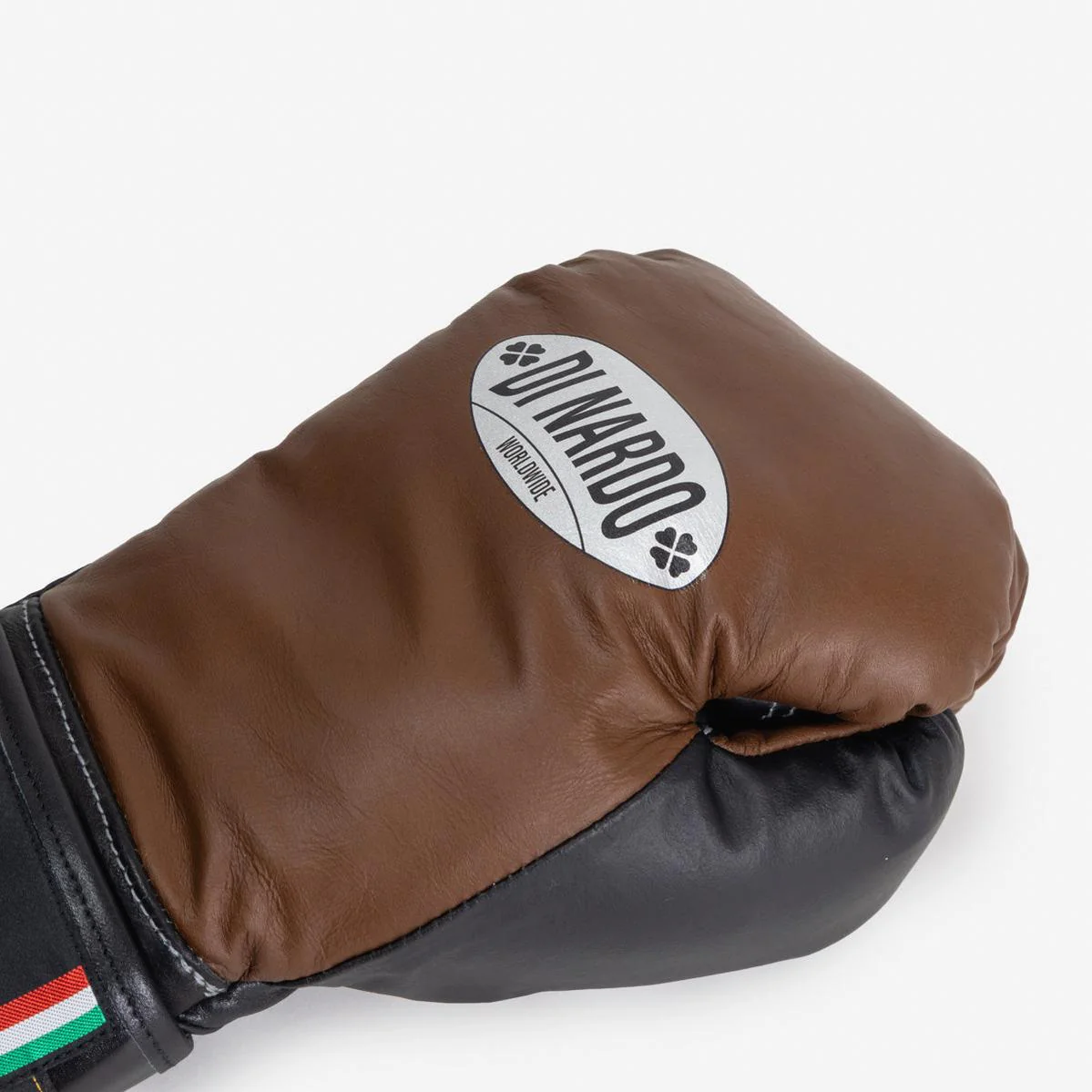 Guantes de boxeo Di Nardo con Velcro 12 Oz Marrón-negro  - Image 10