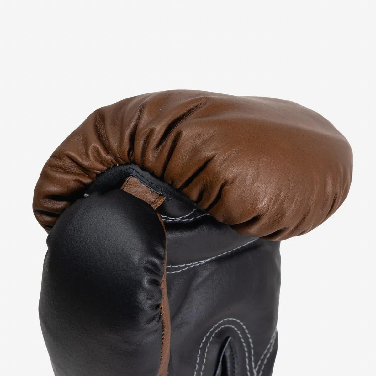 Guantes de boxeo Di Nardo con Velcro 12 Oz Marrón-negro  - Image 7