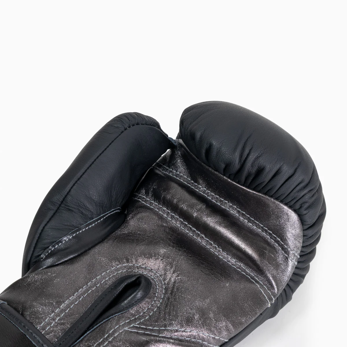 Guantes de boxeo Di Nardo con Velcro 12 Oz Negro-plata oscura - Image 9