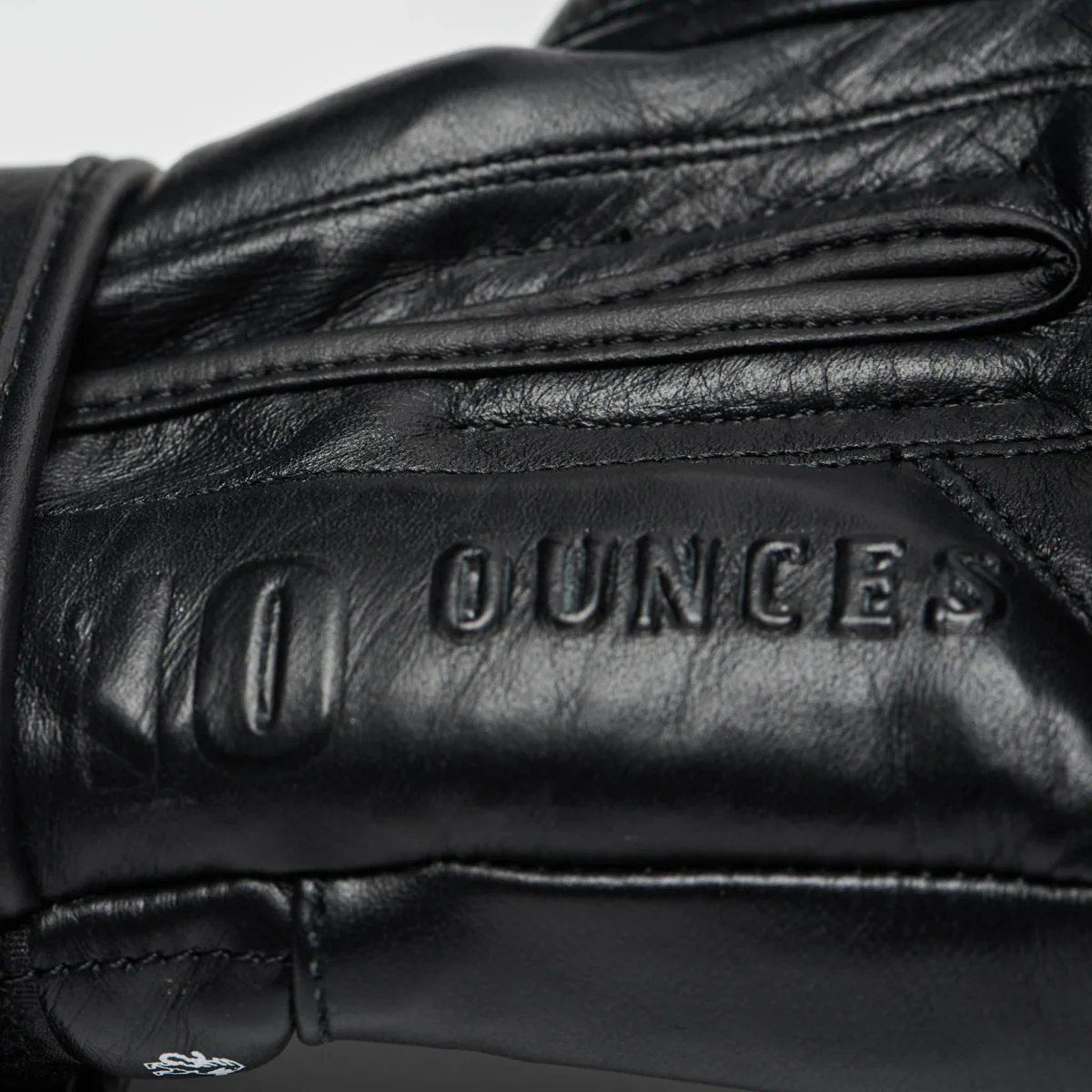 Guantes de boxeo Leone The Greatest GN111 - Image 6