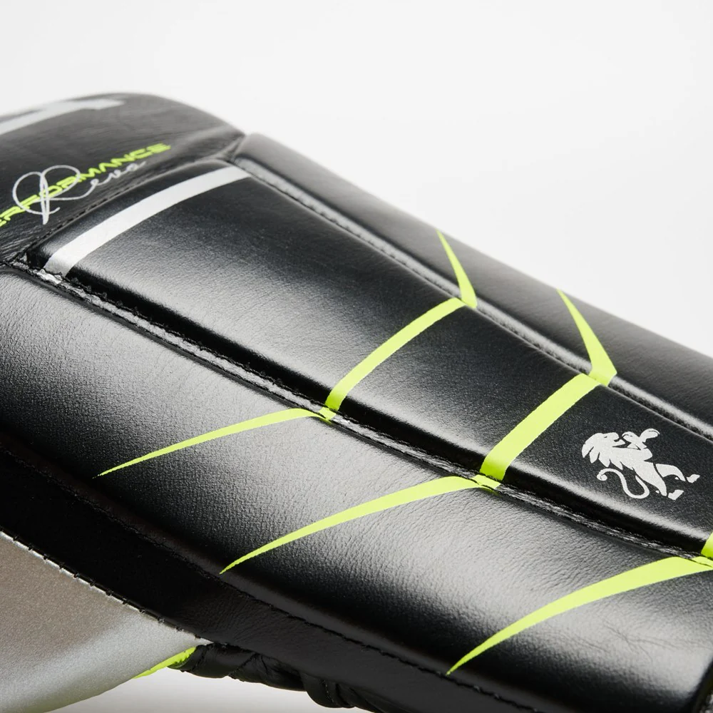 Guantes de boxeo Leone Revo Rendimiento Fluo GN110F  - Image 3