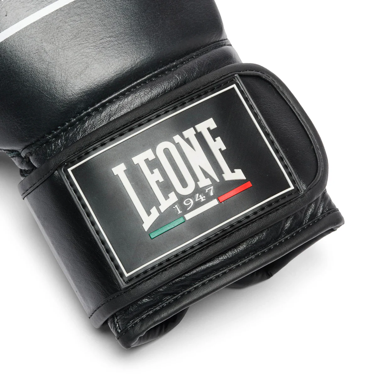 Guantes de boxeo Leone Shock Pro GN057 Negro  - Image 5
