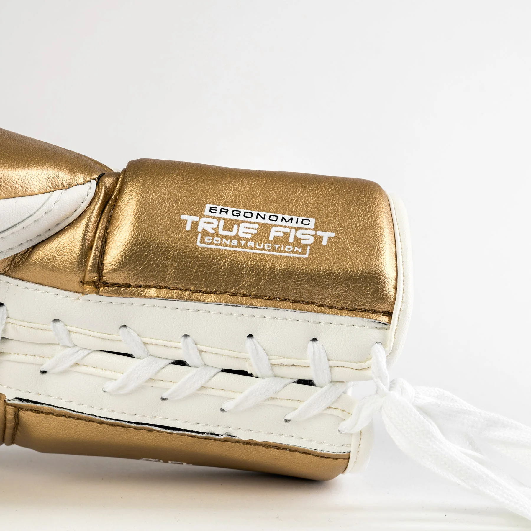 Guantes de boxeo Rival Sparring Profesional RS100 con cordones - Image 4
