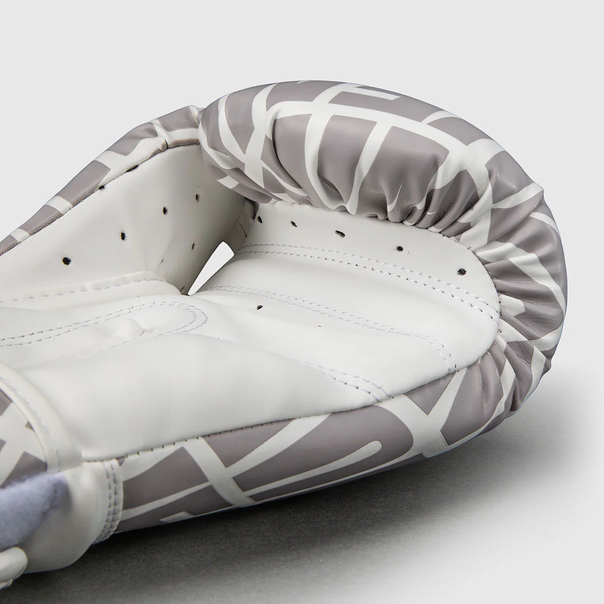 Guantes de boxeo Venum Contender 1.5 XT 3D Blanco-oro - Image 3