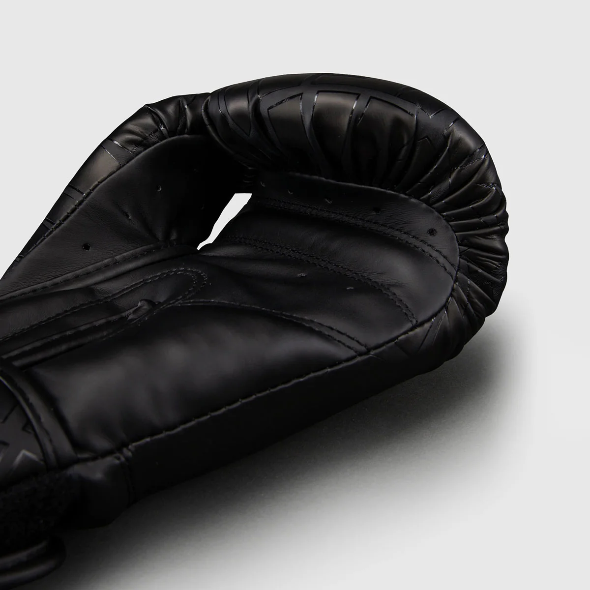 Guantes de boxeo Venum Contender 1.5 XT 3D Negro-oro  - Image 4