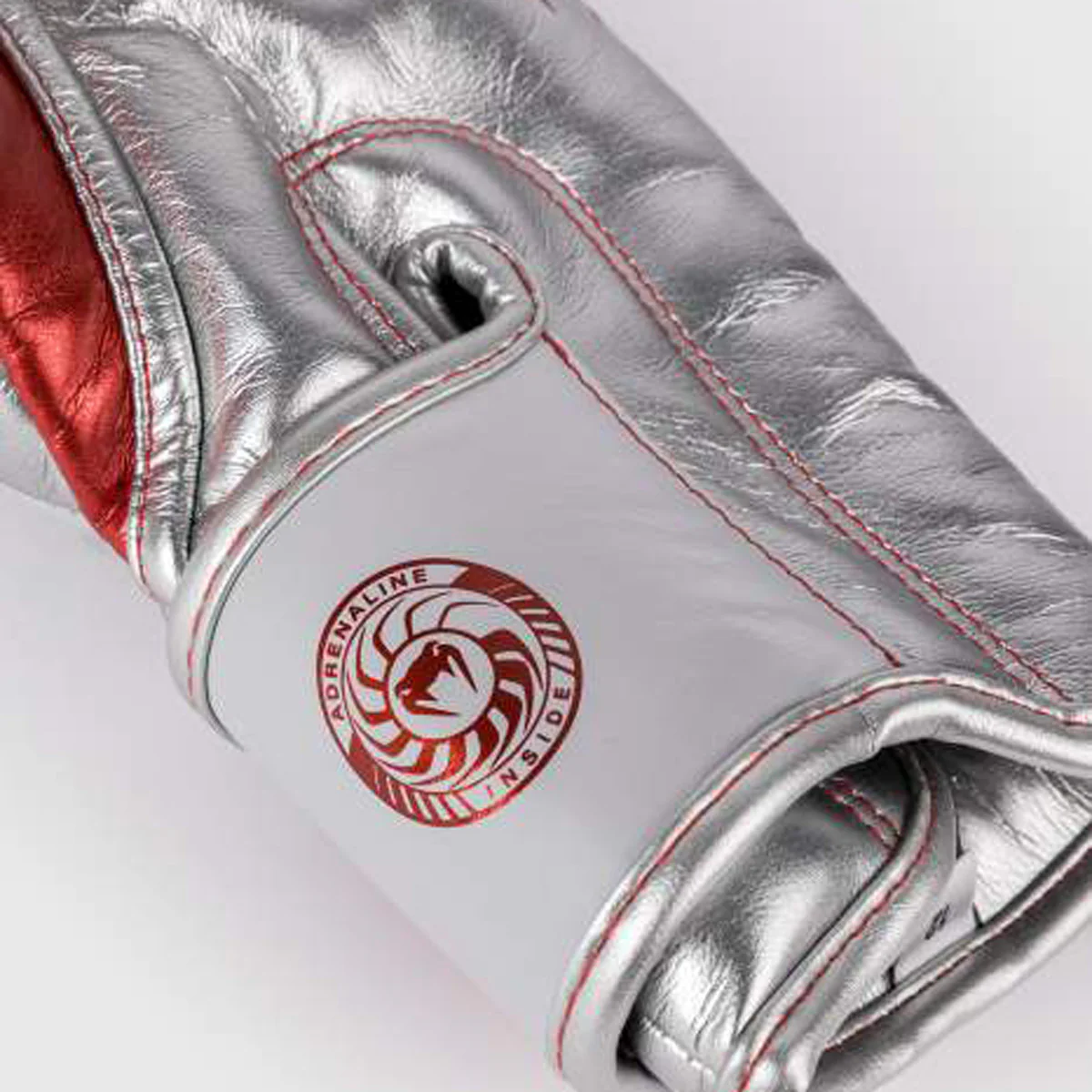 Guantes de boxeo Venum Giant 3.0 Edición Especial Rojo-plata  - Image 2