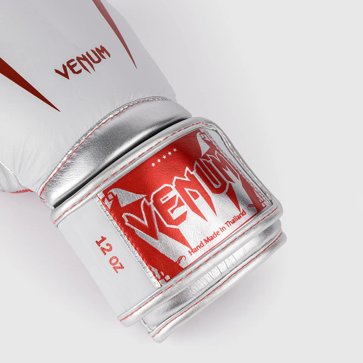 Guantes de boxeo Venum Giant 3.0 Edición Especial Rojo-plata  - Image 4