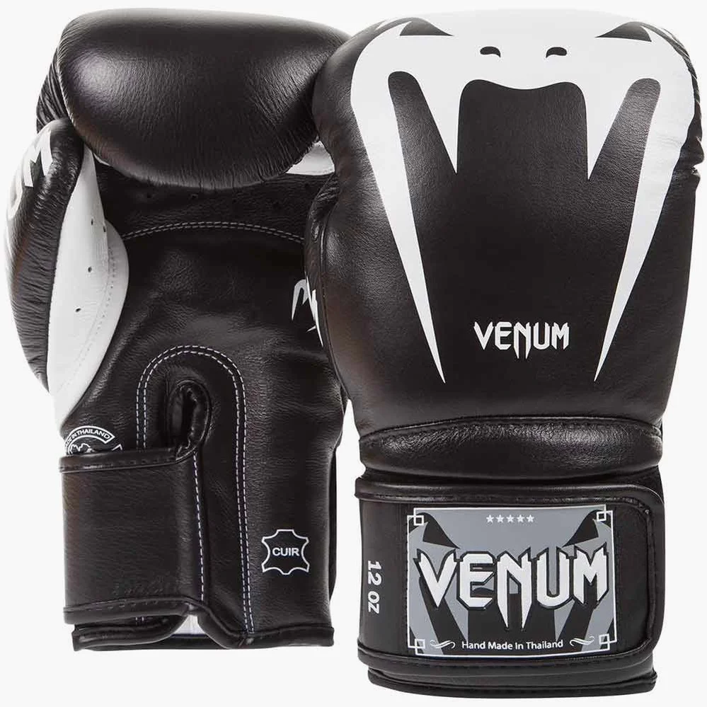 Guantes de boxeo Venum Giant 3.0 en Napa Negro-Blanco  - Image 2