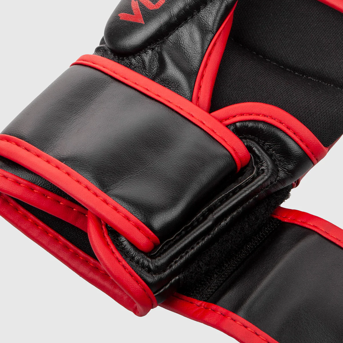 Guantes MMA 7 Oz Venum Challenger 3.0 - Image 26