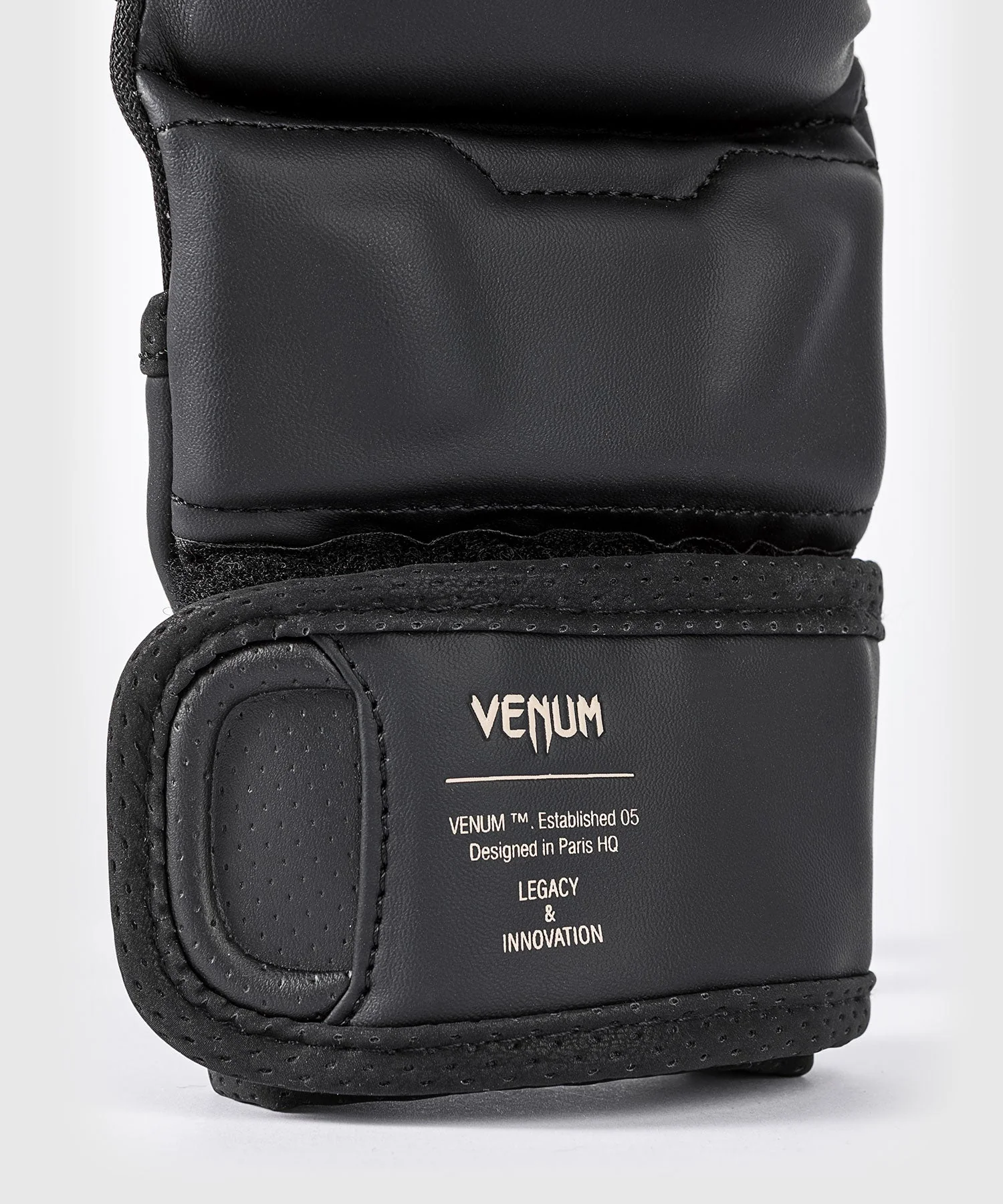 Guantes MMA 7 Oz Venum Impacto Evo Sparring - Image 9