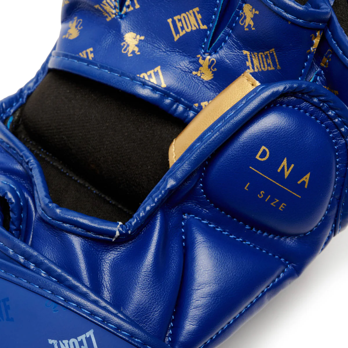 Guantes MMA Leone DNA 7 oz GP144 con pulgar  - Image 22