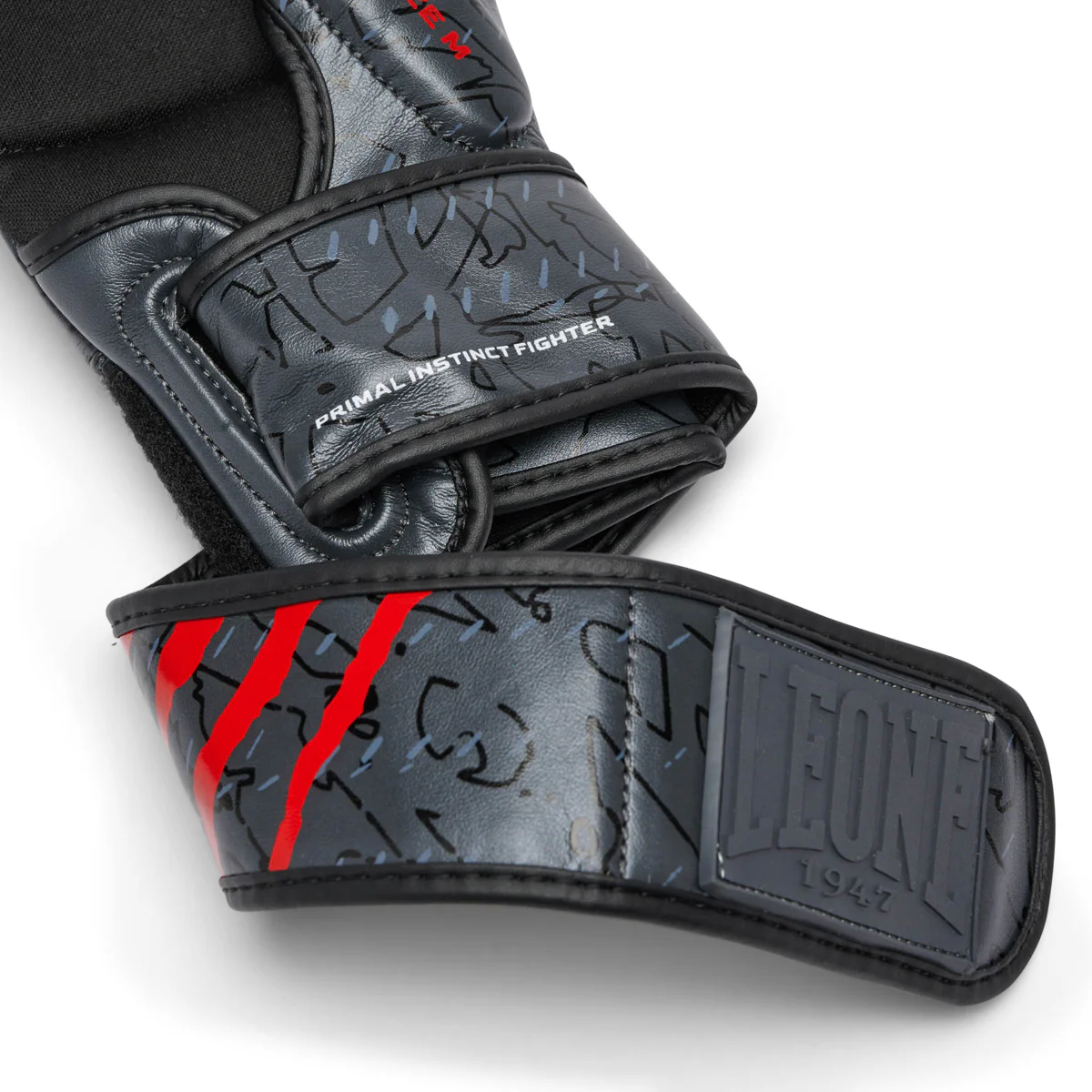 Guantes MMA Leone Primal Instinct Entrenamiento GP116 con pulgar Negro  - Image 7