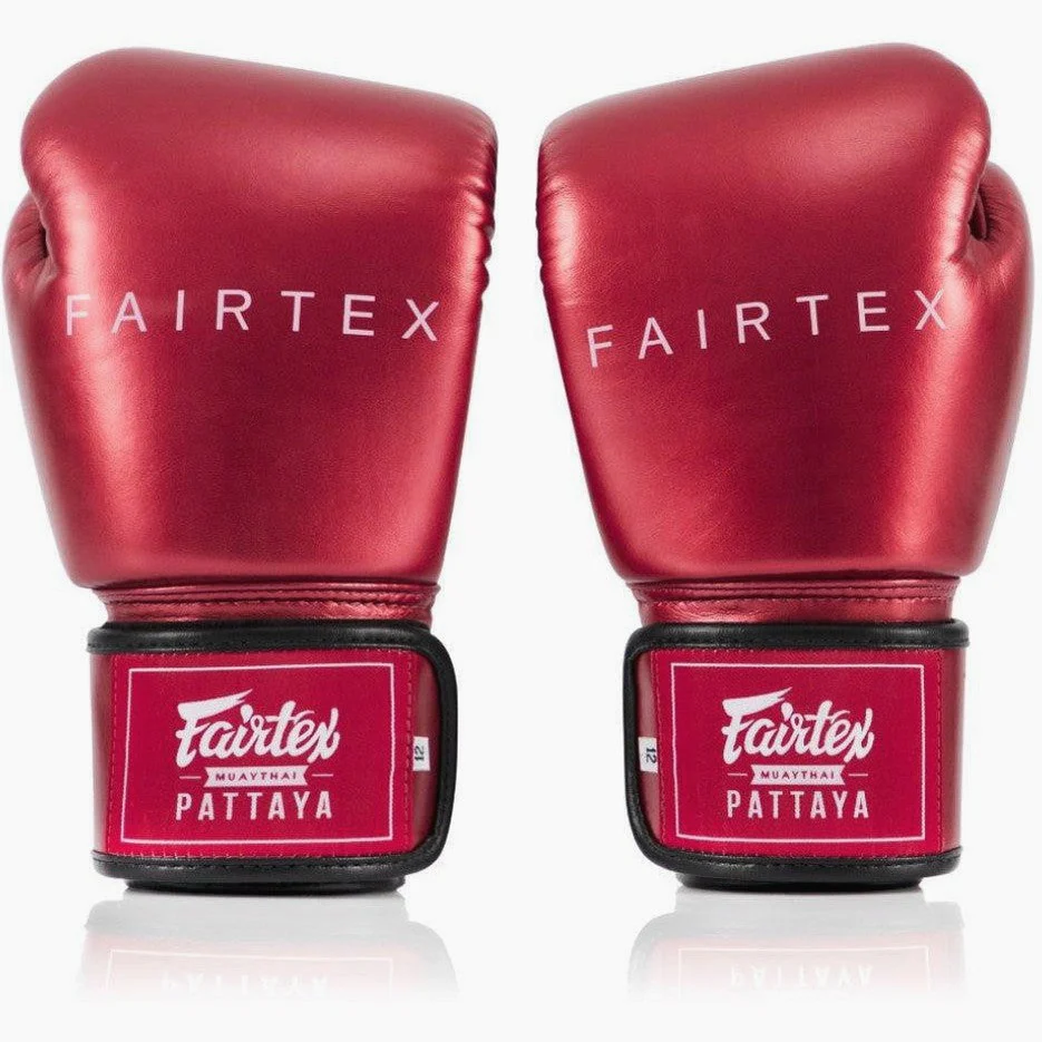Guantes Muay Thai Fairtex Metálico BGV22 Rojo  - Image 2
