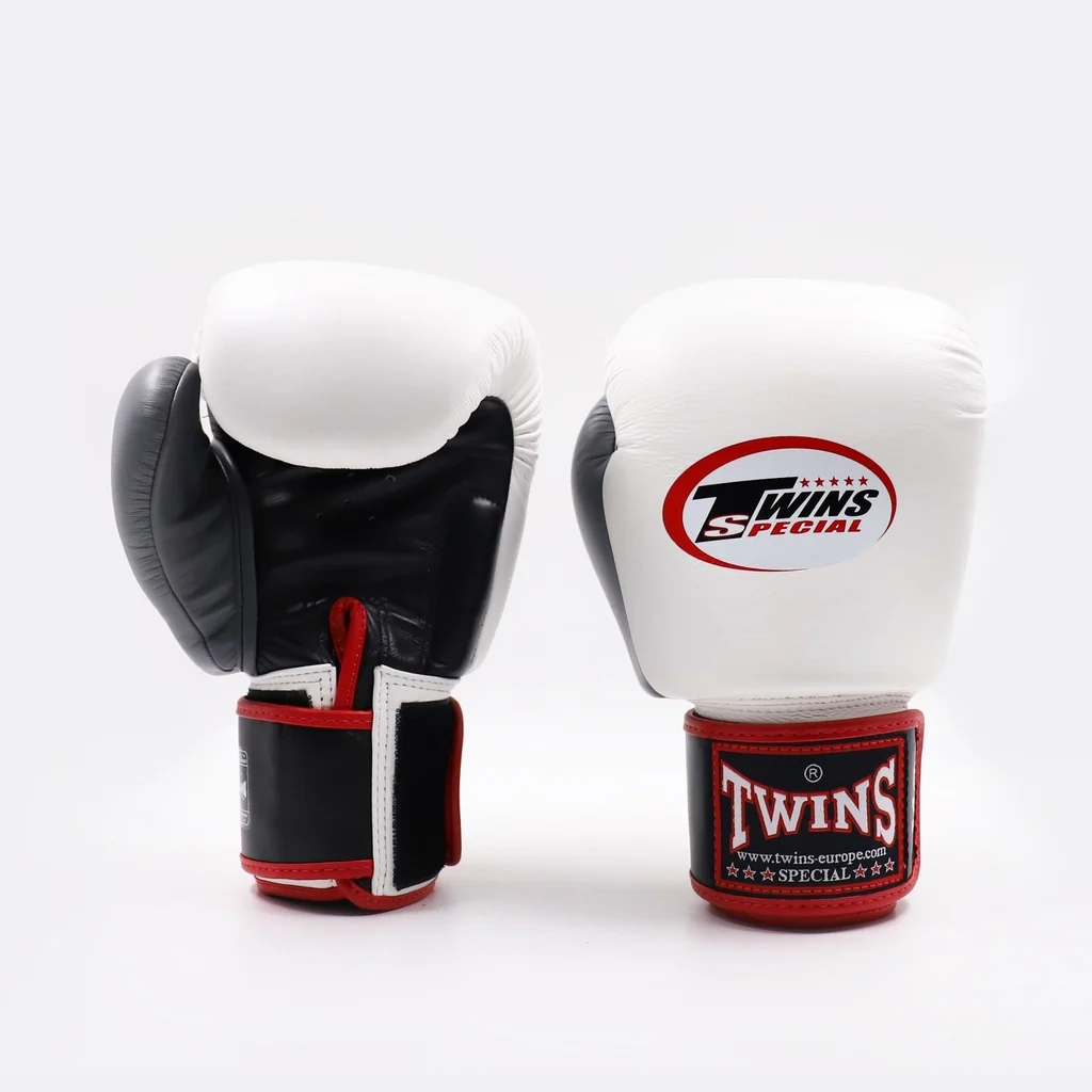 Guantes Muay Thai Twins Special BGVL3 Negro-blanco-gris  - Image 2