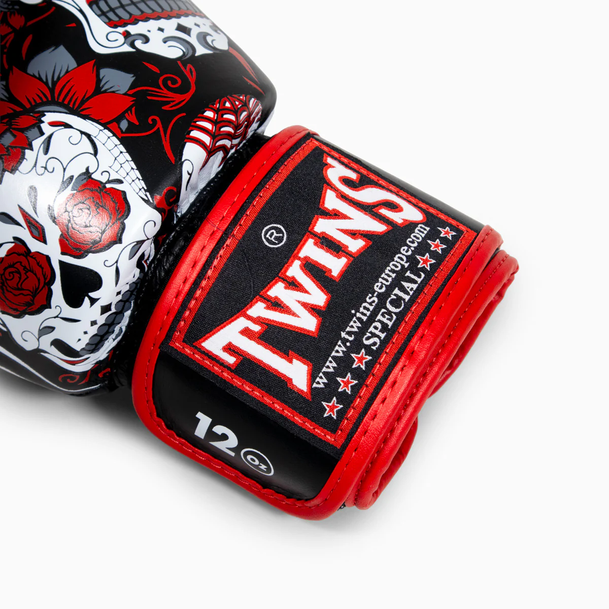 Guantes Muay Thai Twins Special FBGVL 3 Skull Rojo  - Image 8