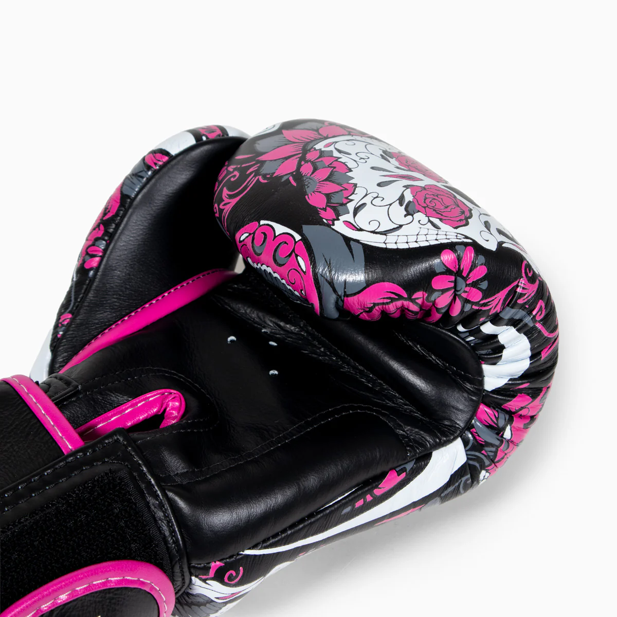 Guantes Muay Thai Twins Special FBGVL 3 Skull Rosa  - Image 7