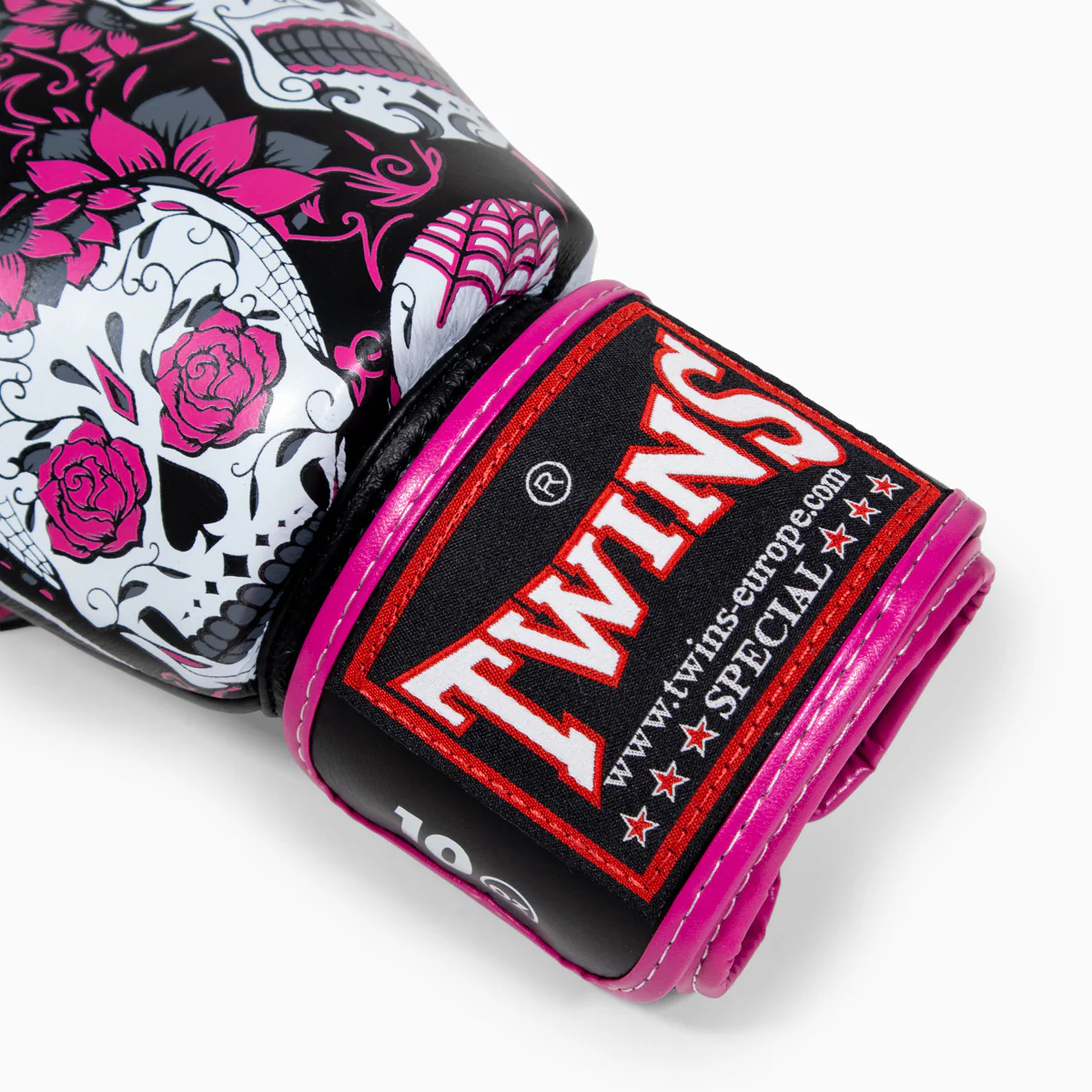 Guantes Muay Thai Twins Special FBGVL 3 Skull Rosa  - Image 9