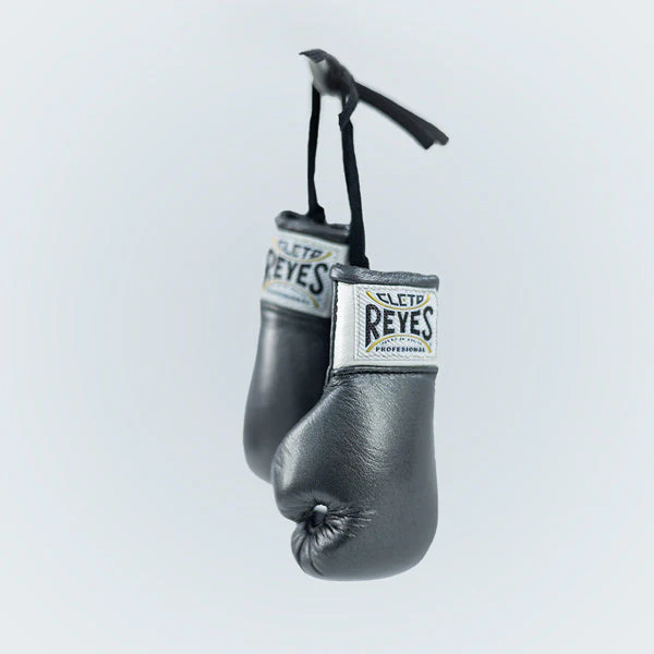 Kit Cleto Reyes Mini Saco y Guantes - Image 6