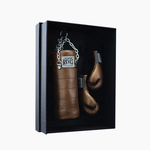 Kit Cleto Reyes Mini Saco y Guantes - Image 7