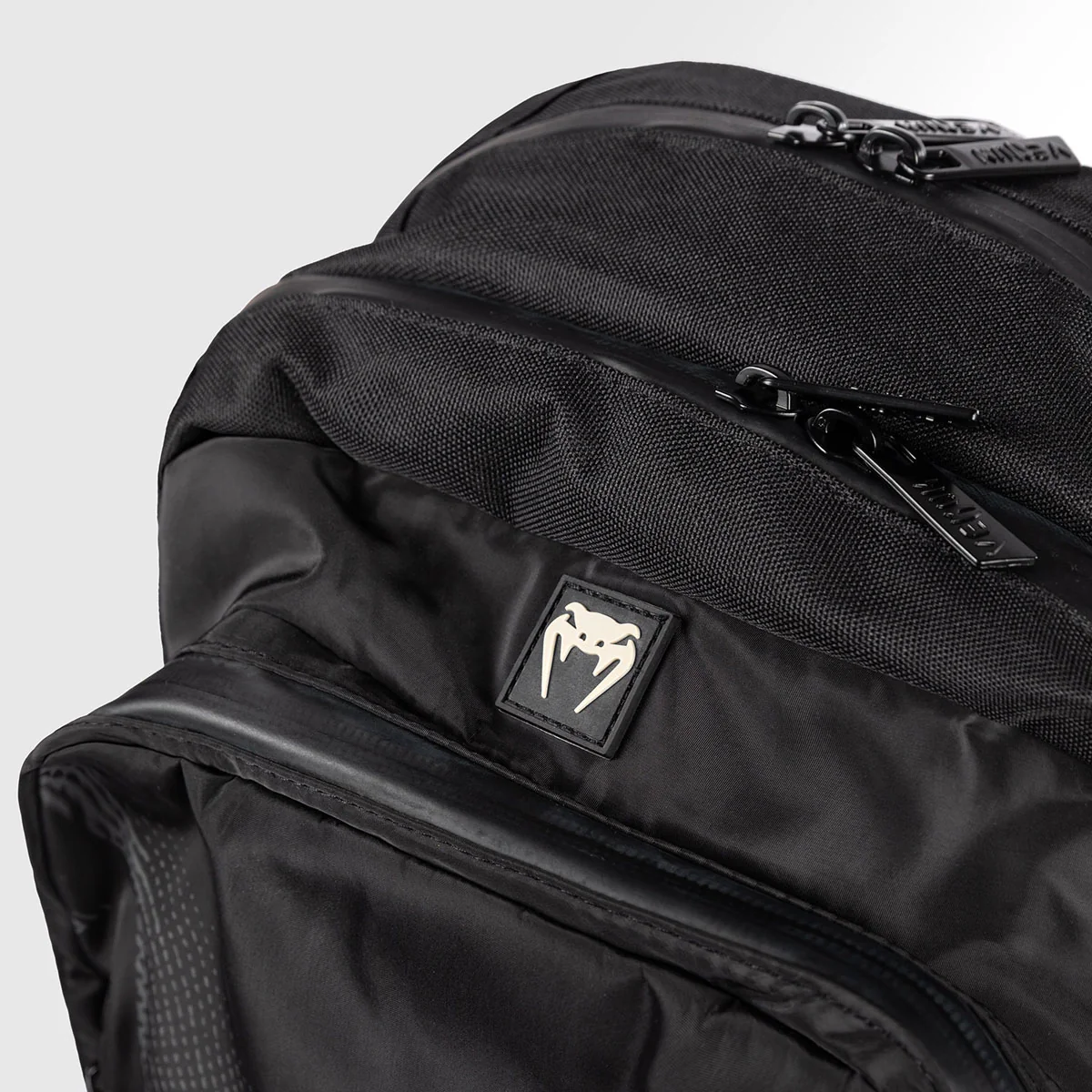 Mochila Venum Shockwave  - Image 6