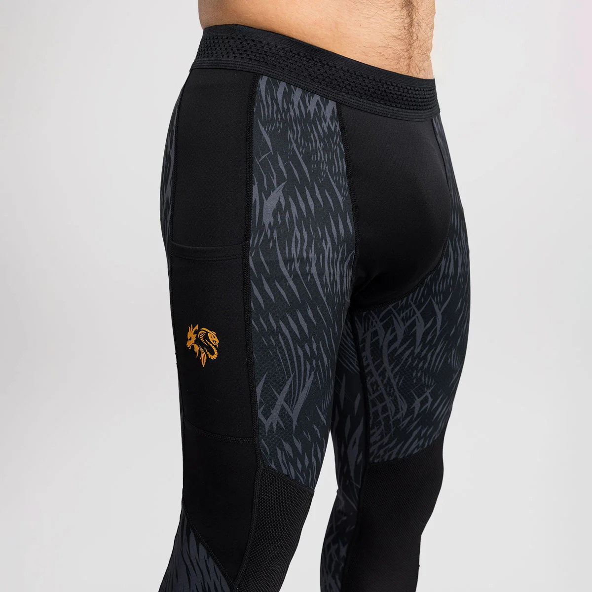 Pantalones de compresión Venum x Chimaev Wild Borz Negro  - Image 5
