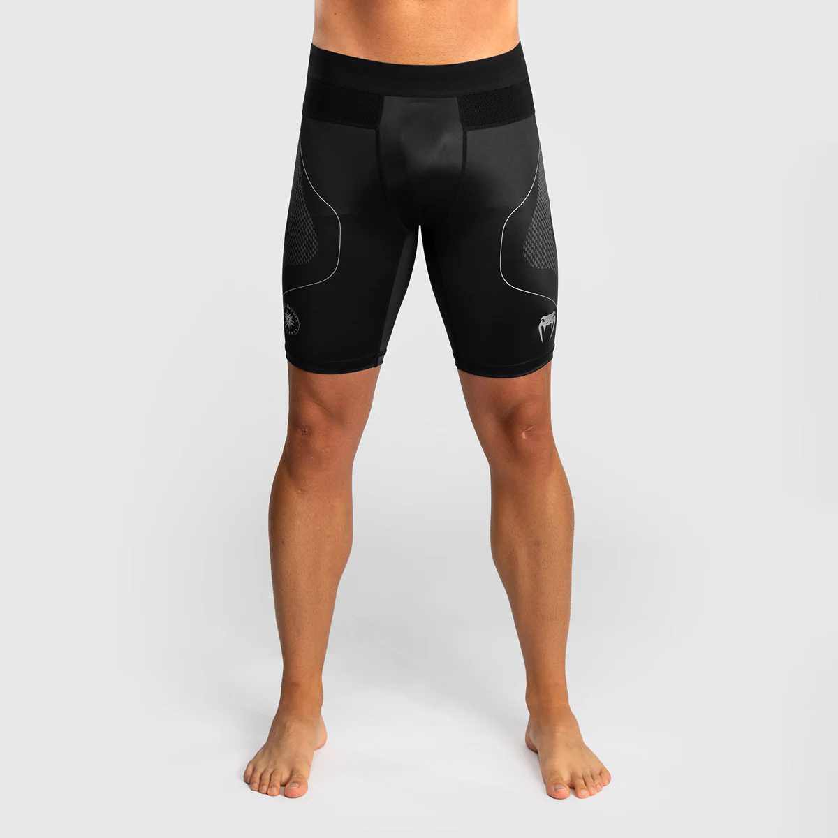 Pantalones cortos a compresión Venum Nexus