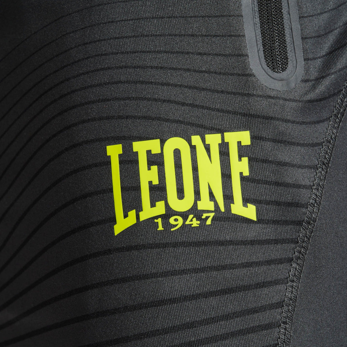 Pantalones cortos de entrenamiento Leone Waves AB980  - Image 9