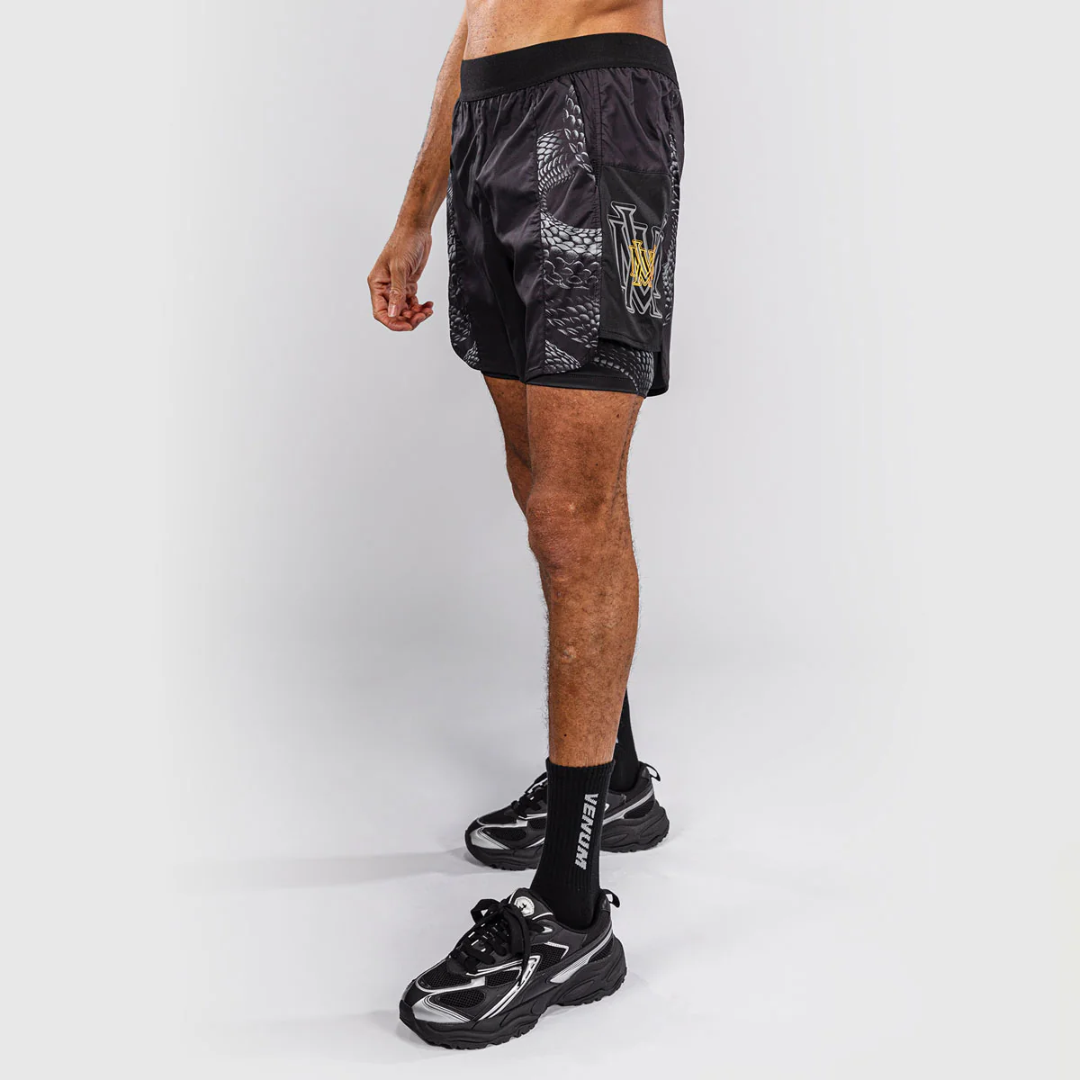 Pantalones cortos de entrenamiento Venum Matupa Negro-gris  - Image 3