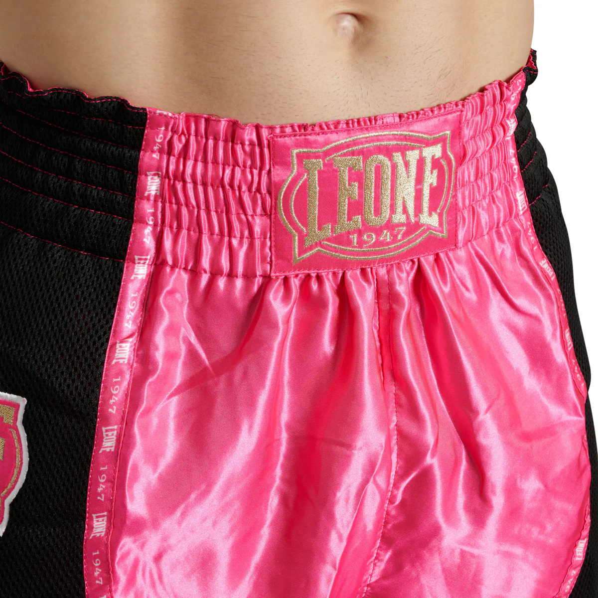 Pantalones cortos kick-tailandés Leone Classic AB881 Rosa  - Image 5