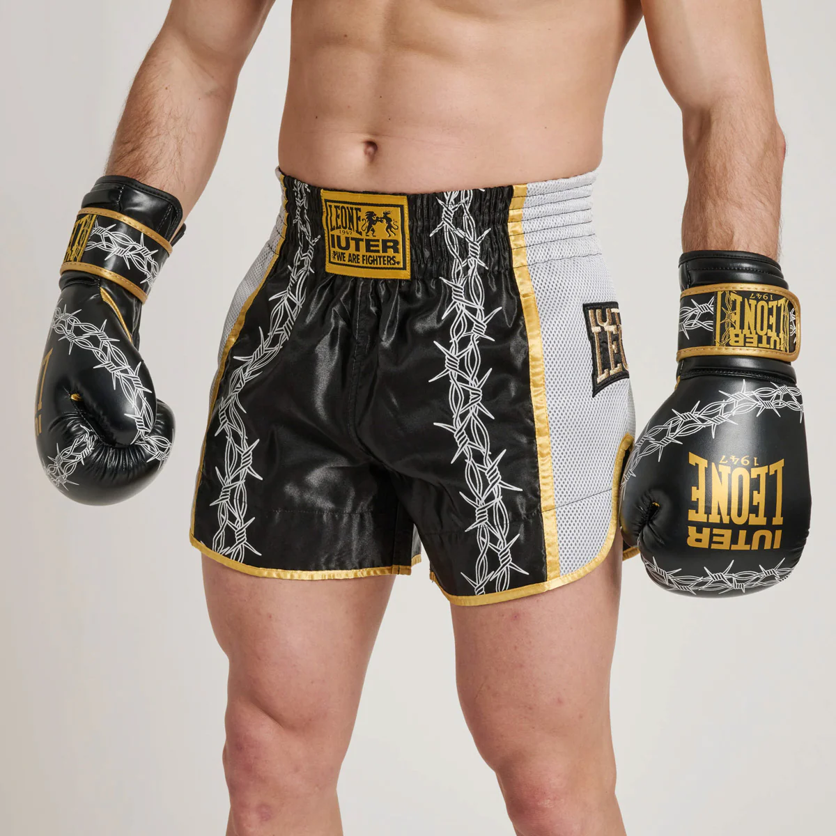Pantalones cortos kick-tailandés Leone IUTER Barbed Wire AB05IU Nero  - Image 9
