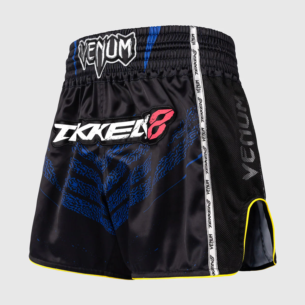 Pantalones cortos kick-tailandés Venum Tekken 8 King Negro-amarillo - Image 2