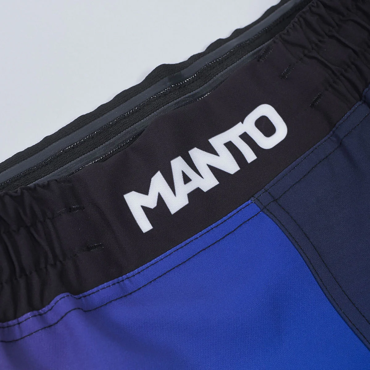 Pantalones MMA Manto Society Gradient - Image 3