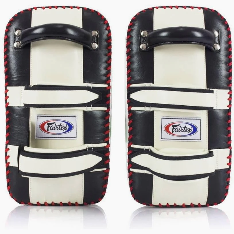 Pao Fairtex Curved Standard KPLC2 Negro-blanco - Image 2