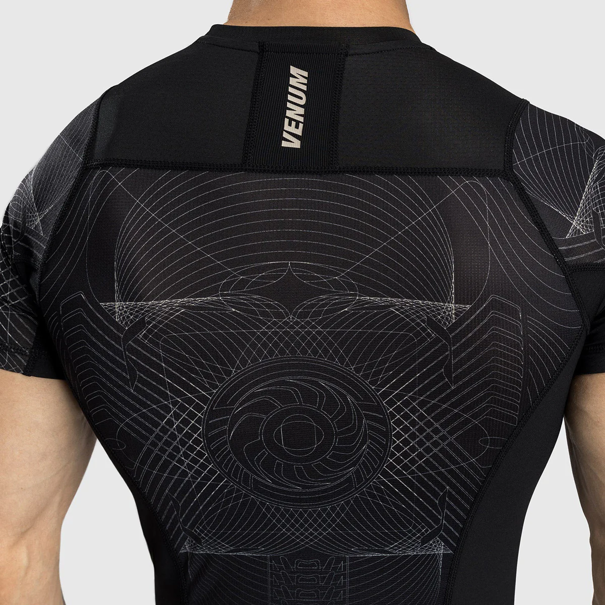 Rashguard Venum G-Fit Air mangas cortas Negro-arena  - Image 6
