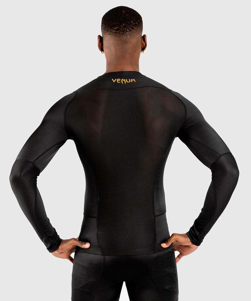 Rashguard Venum G-Fit Negro-oro mangas largas - Image 6
