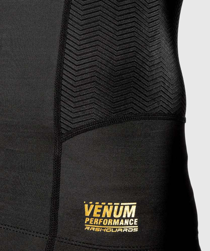 Rashguard Venum G-Fit Negro-oro mangas largas - Image 9