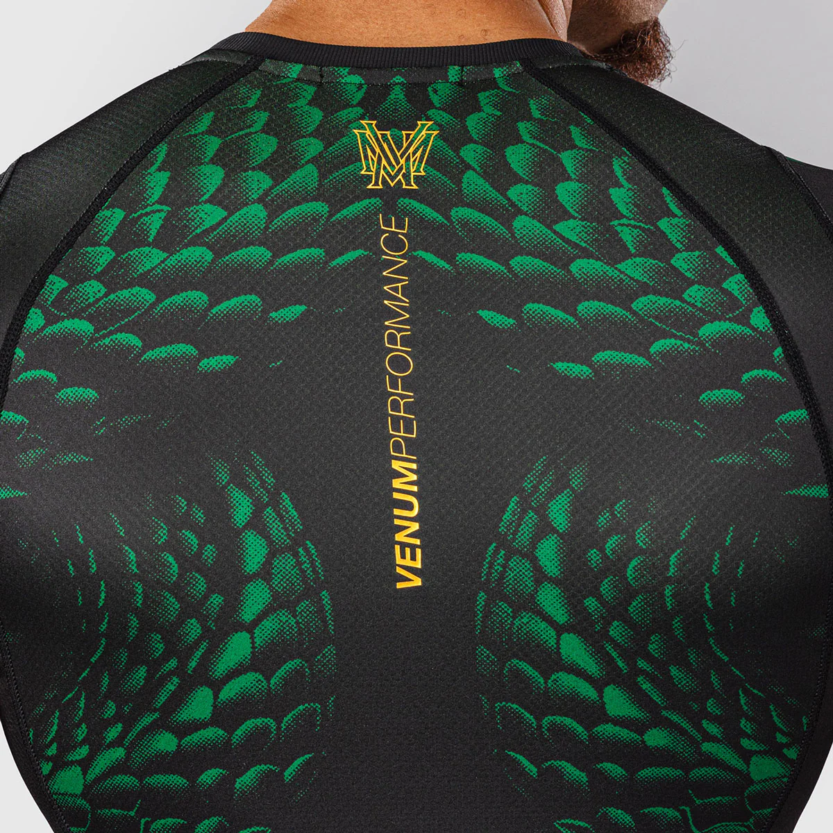 Rashguard Venum Matupa mangas cortas Negro-verde - Image 5